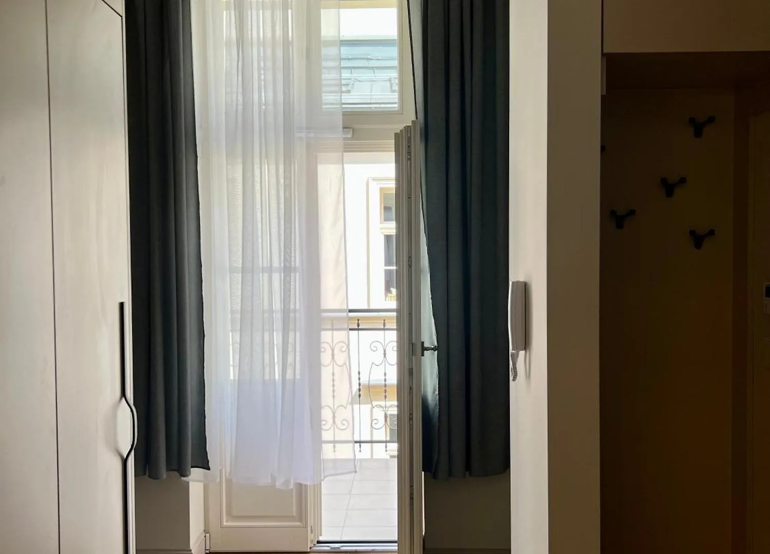 Sebastiana Street Luxury Apartment Krakow 0*,